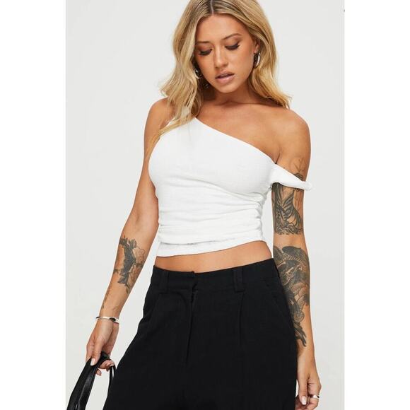 Princess polly messenger one shoulder tank - size 2 - Picture 2 of 7